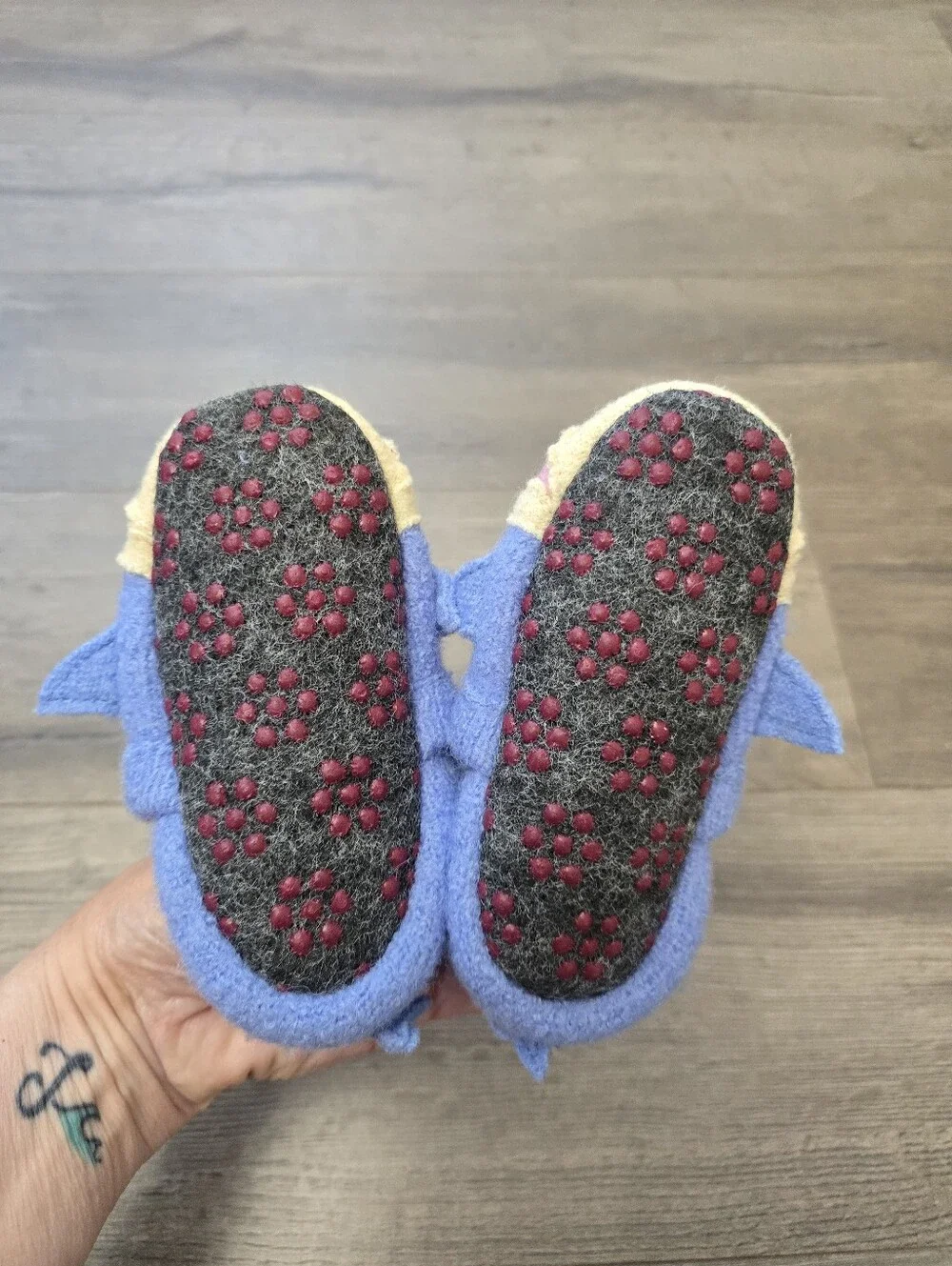 Garnet Hill Wool Shark Slippers U.S. Size 12-18 Months